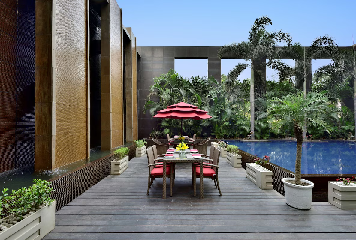 Radisson Hotel Noida gallery image 1